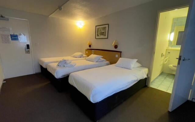 Travelodge Liverpool Central Queens Dock and Arena Hotel