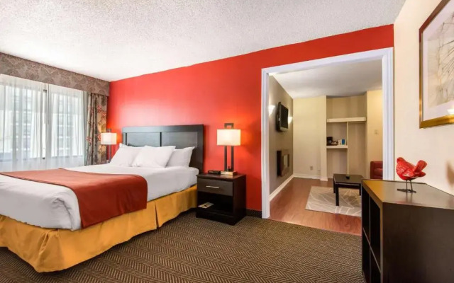 Quality Inn & Suites - Toronto West