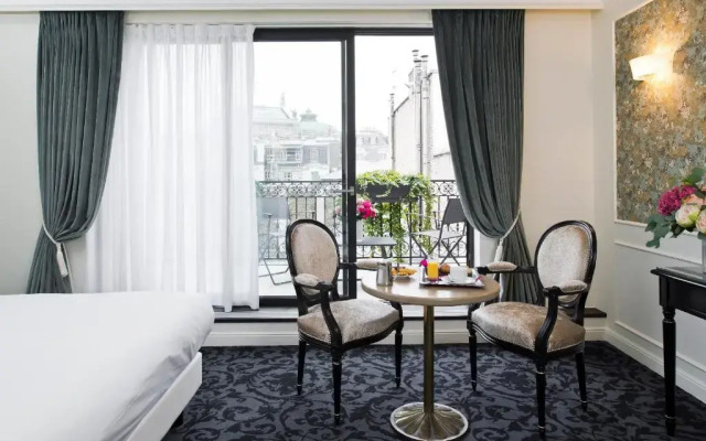 Hotel Saint Petersbourg Opera