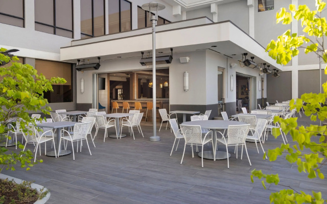Holiday Inn San Jose - Silicon Valley by IHG