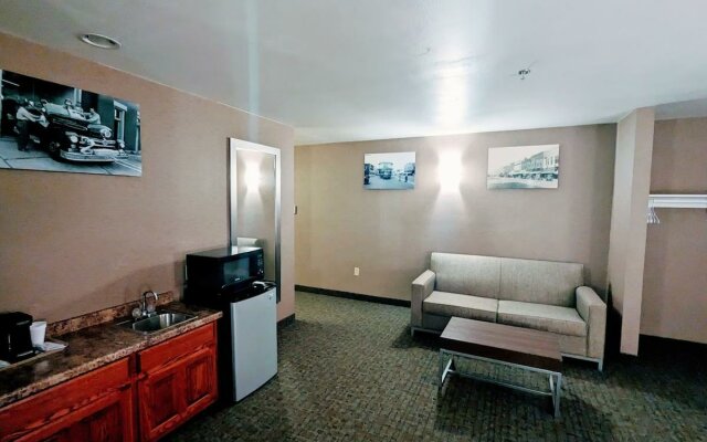Woodfield Inn and Suites