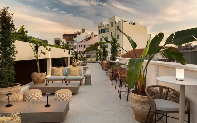 EVOLUTION Valbom Hotel