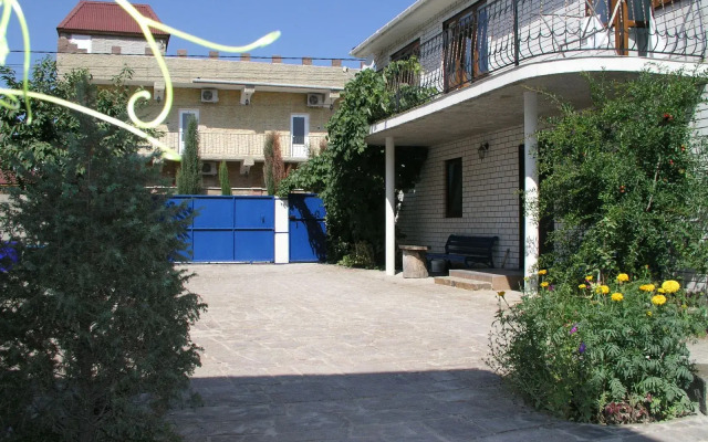 Guest House Mikhalych