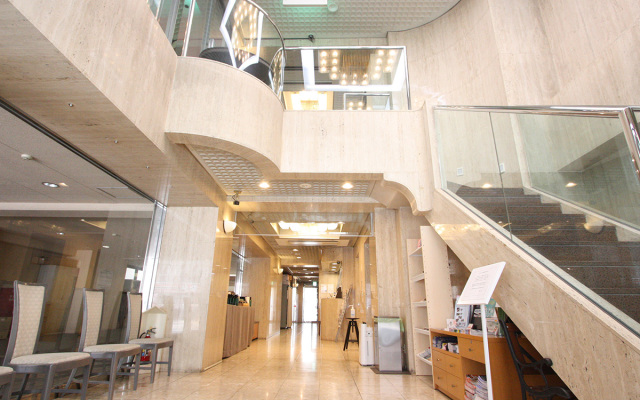 Fukuoka Arty Inn