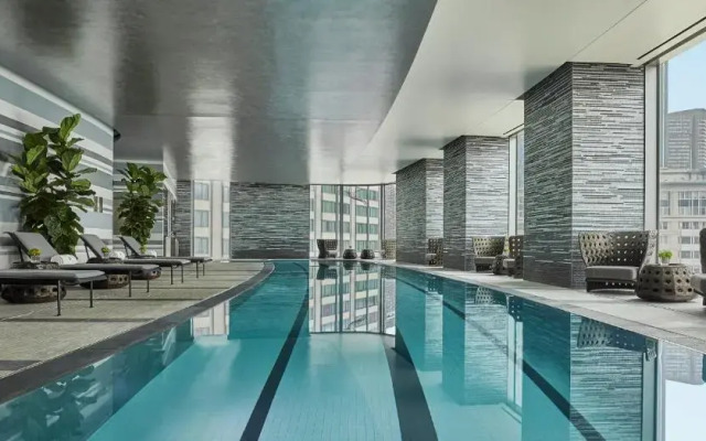 Four Seasons Hotel One Dalton Street, Boston