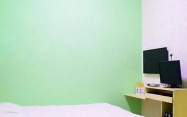 Lianghai Hostel Sanya