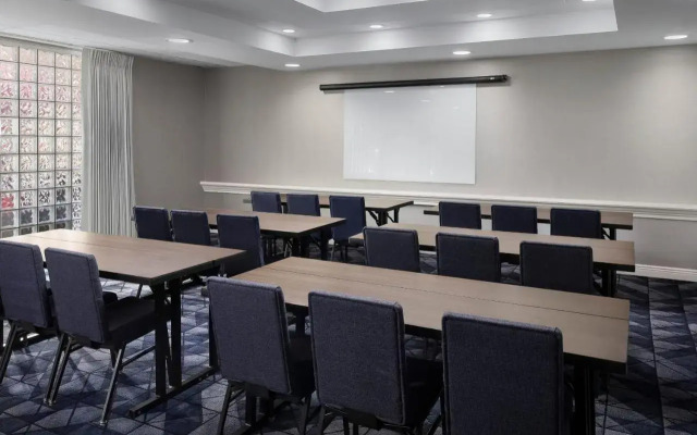 Courtyard by Marriott Los Angeles Century City/Beverly Hills