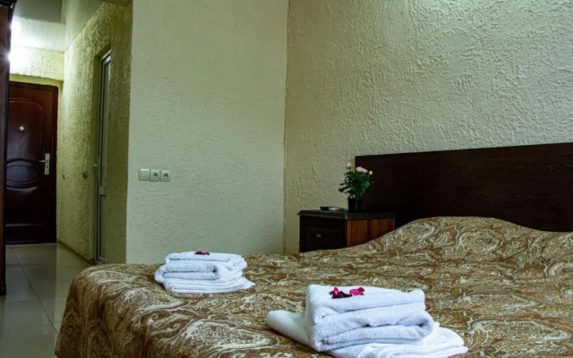 Belaya Volna Hotel