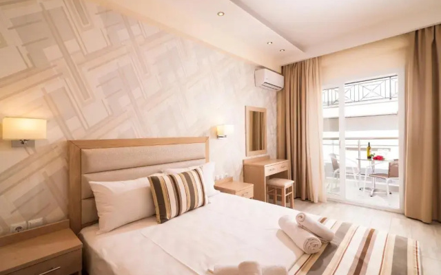 Отель Star Bay Luxury