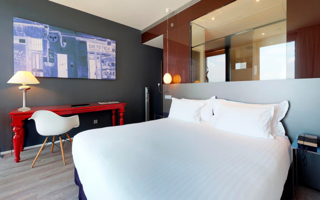 The Level At Melia Barcelona Sky