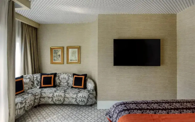 The First One Madrid Preciados