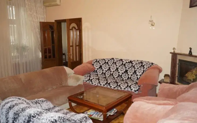 Sweet Home Hostel