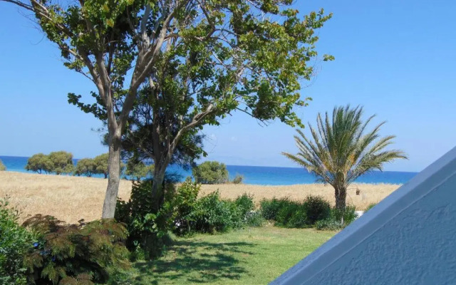 Отель Nirvana Beach 