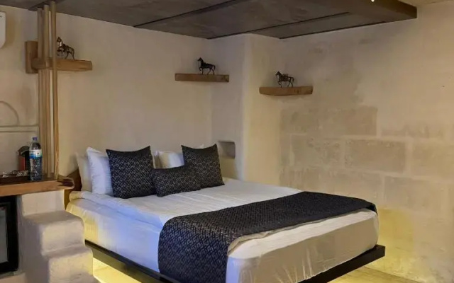 Local Cave House Hotel