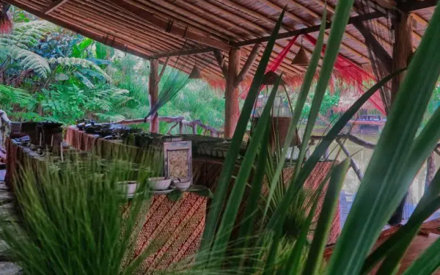 Sapulidi Cafe, Resort & Gallery
