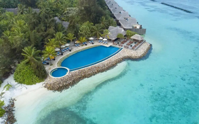 Taj Coral Reef Resort & Spa