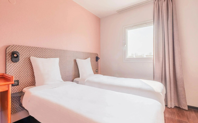 B&B Hotel Strasbourg Aéroport