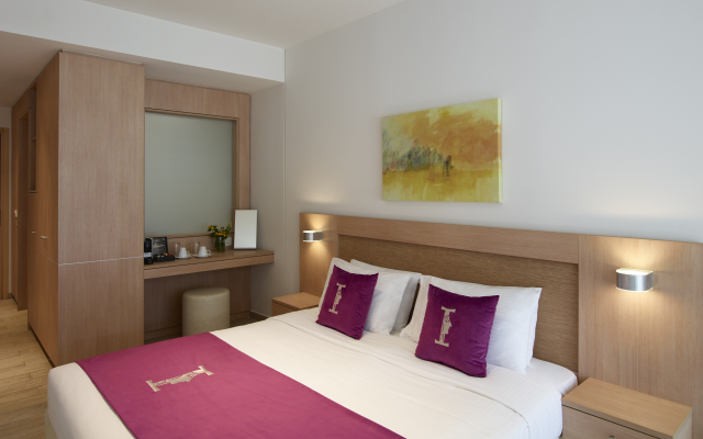 I Resort Beach hotel & Spa
