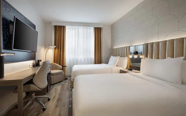 Courtyard by Marriott New York Manhattan/SoHo