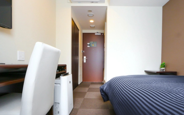 With Small Double Bed Single room 사진 3