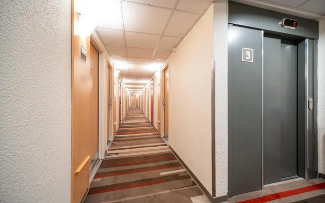B&B HOTEL Amiens Centre Cathédrale
