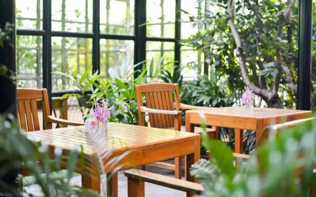 Grand Howard Hotel Bangkok