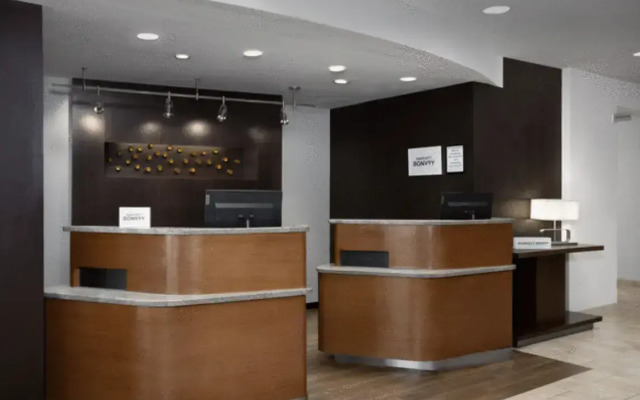 Courtyard by Marriott Lakeland