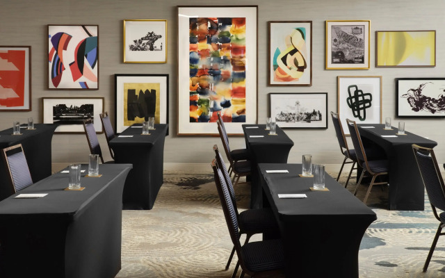 Burton House, Beverly Hills, A Tribute Portfolio Hotel