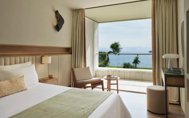 Kontokali Bay Resort & Spa