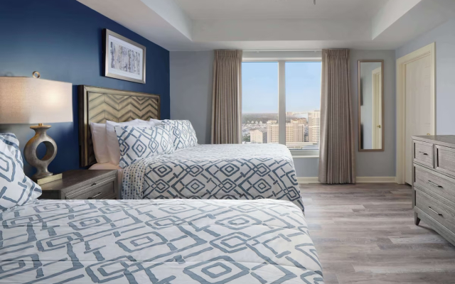 Royale Palms Condominiums