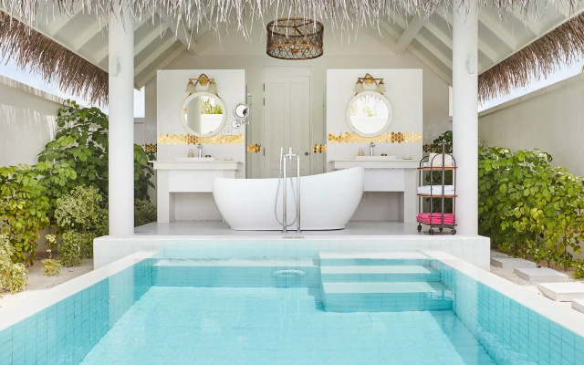 Beach residence with pool (two storey) — фото 2