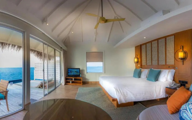 Machchafushi Island Resort & Spa Maldives, The Centara Collection
