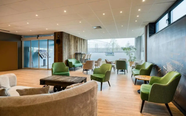 B&B HOTEL Mons Gare