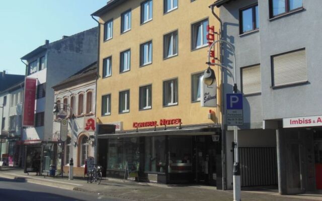 Central Hotel Troisdorf