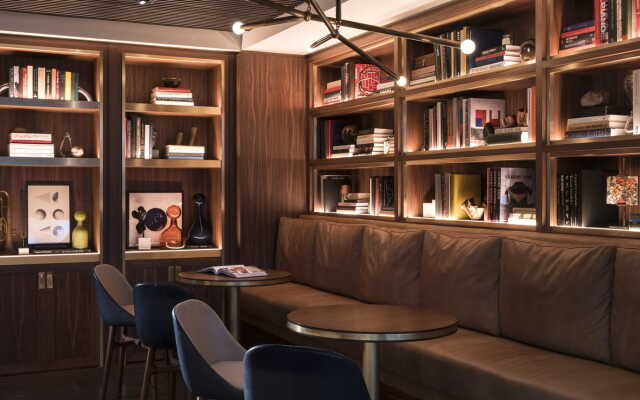 Four Seasons Houston Hotel