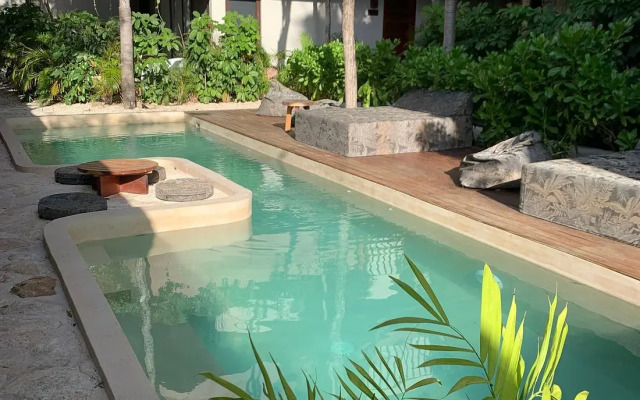Zereno Luxury Boutique Hotel