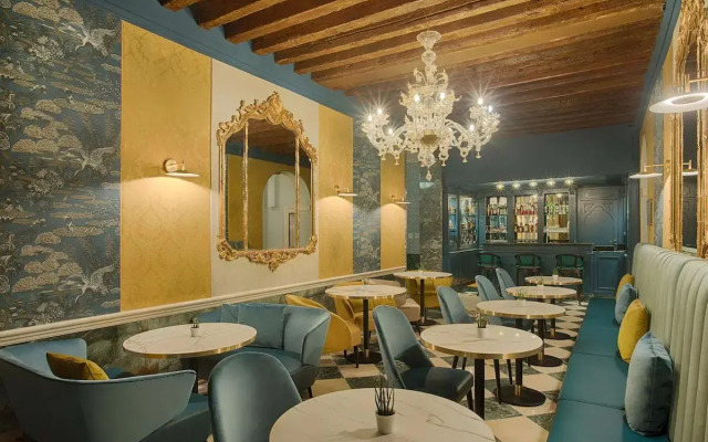 NH Venezia Santa Lucia Hotel