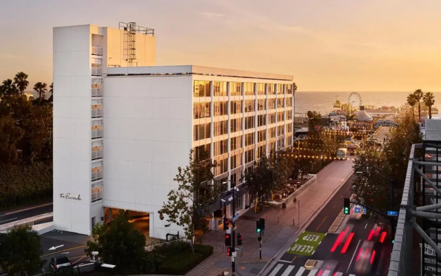 The Pierside Santa Monica