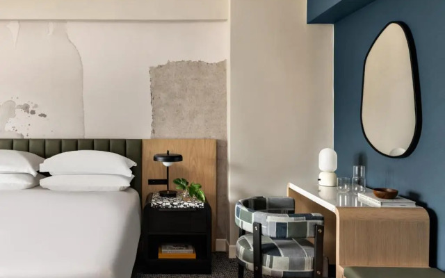 Kimpton Theta New York - Times Square by IHG