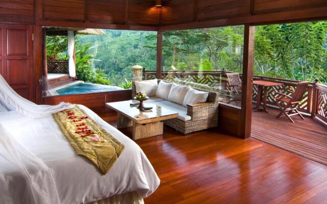 Kupu Kupu Barong Villas and Tree Spa by L'OCCITANE