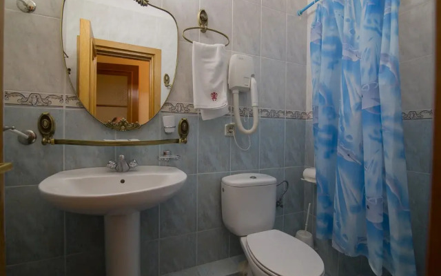 Nizhnaya Oreanda Hotel
