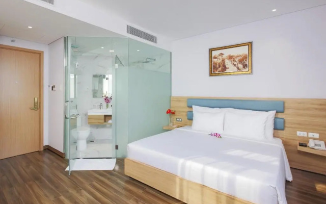 Adora Mira Hotel