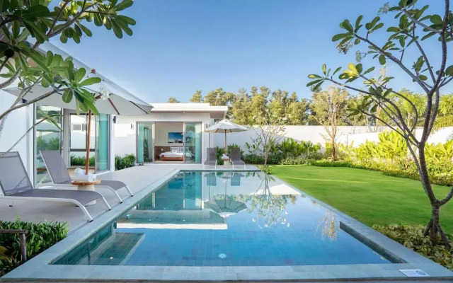 Escape Villas at Shambhala Grand
