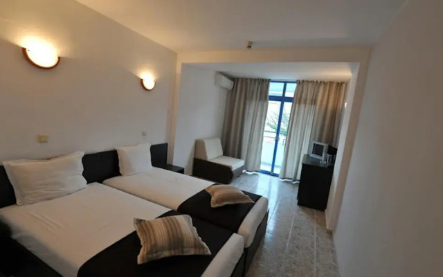 Party Hotel Golden Sands