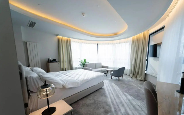 Botanica Residence