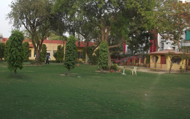 Mayur Tourist Complex