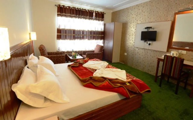 Hotel President