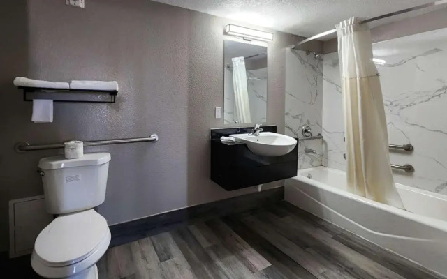 Motel 6 Houston, TX - Medical Center/NRG Stadium
