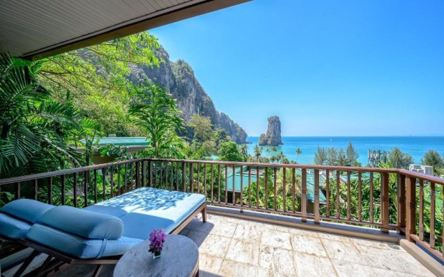 Отель Centara Grand Beach Resort and Villas Krabi