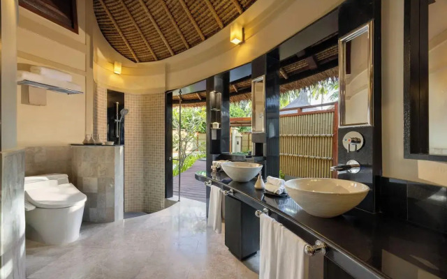 Banyan Tree Vabbinfaru Hotel